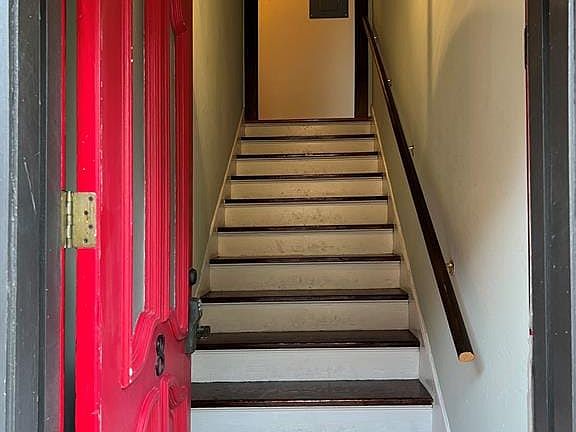 3rd image of 826 Blaylock Dr APT 8