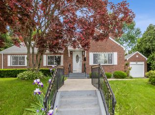 89 Burlington St, Hartford, CT 06112