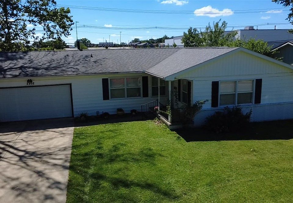 1st image of 2802 Townway Rd