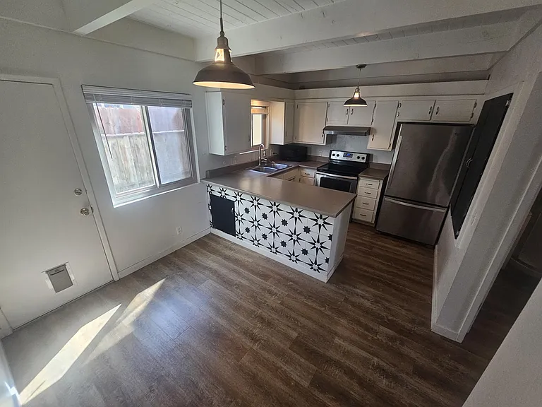 3344 Tide Ave — Photo 10