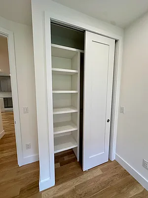 Rented by Building Equity Real Estate LLC | media 8