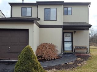 2 Raleigh Close, Middletown, NY 10940