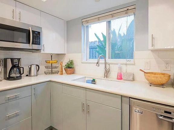 4th image of 1330 Reed Ave APT 2