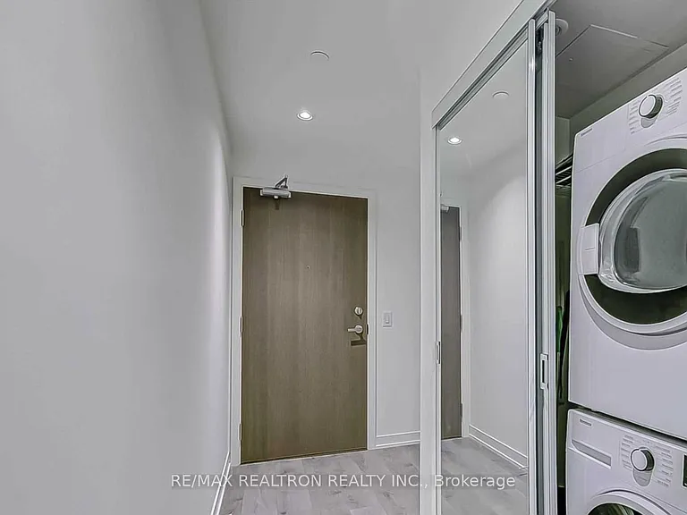 20 Richardson St #616 — Photo 3