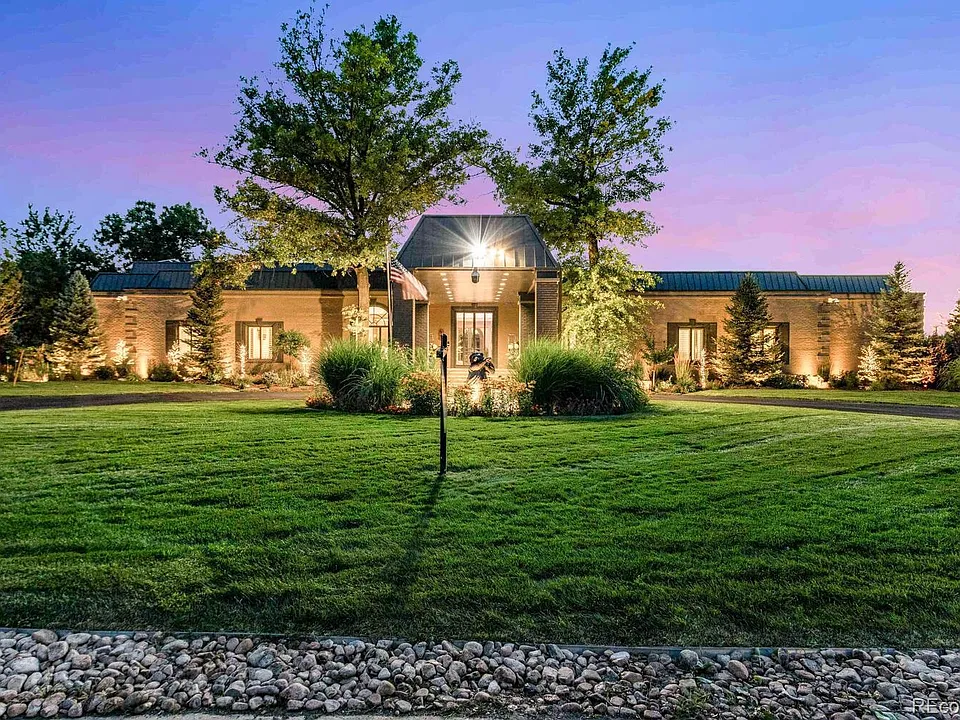 9 Sedgwick Dr