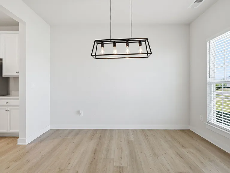 101 Iris Cir — Photo 7