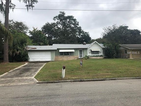 3rd image of 643 Shady Nook Dr