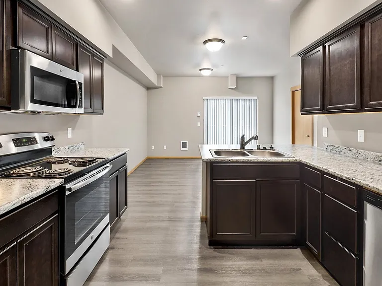 Tremezzo Apartments — Photo 3
