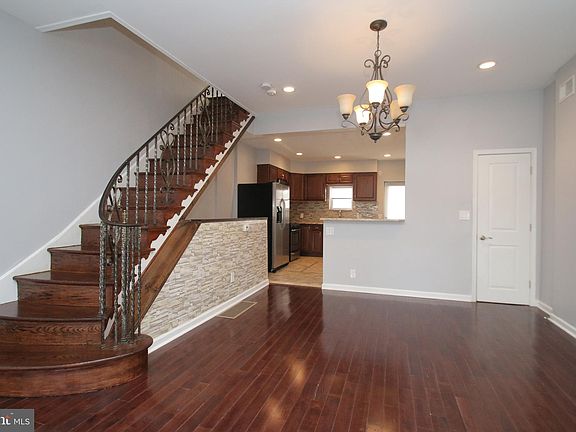 5th image of 1142 McKean St