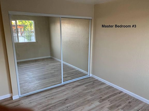 5th image of 2544 Gloria Way