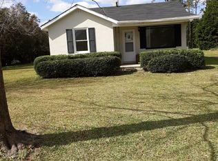 6867 Zion Church Rd NE, Leland, NC 28451