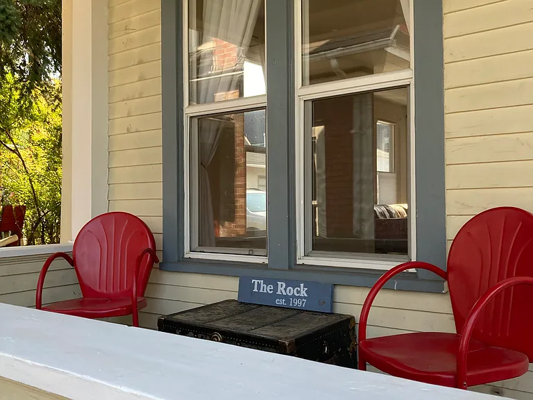 612 E Magnolia St #101 — Photo 8