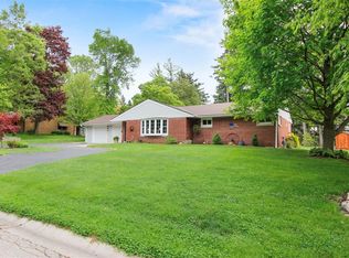 335 Grand Ave, Thiensville, WI 53092