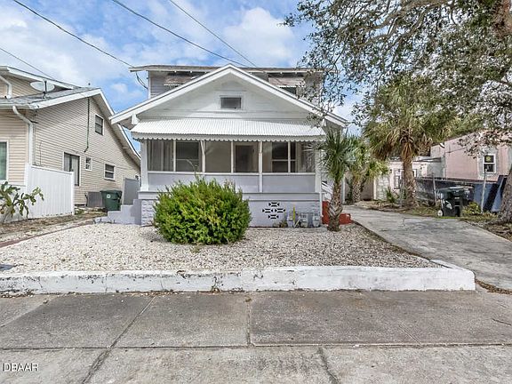 2nd image of 211 S Oleander Ave #&-213