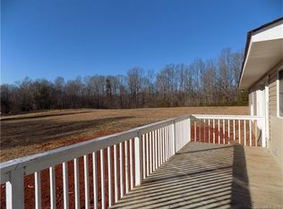 270 Lipe Rd, Troutman, NC 28166