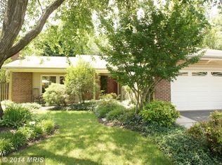 6 Darus Ct, Sterling, VA 20164