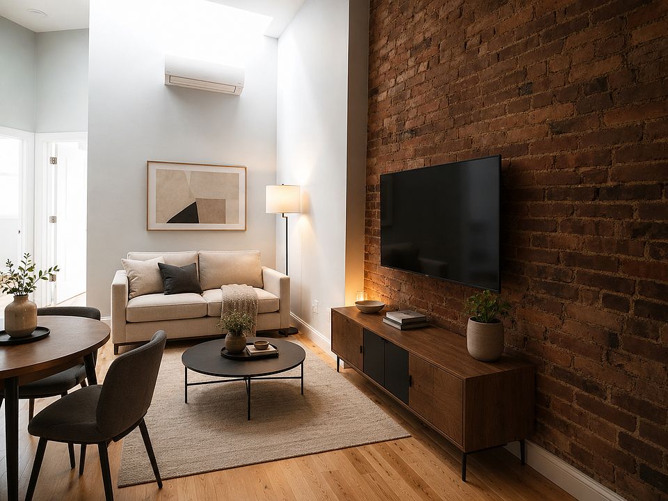 1st image of 729 Quincy St APT 4