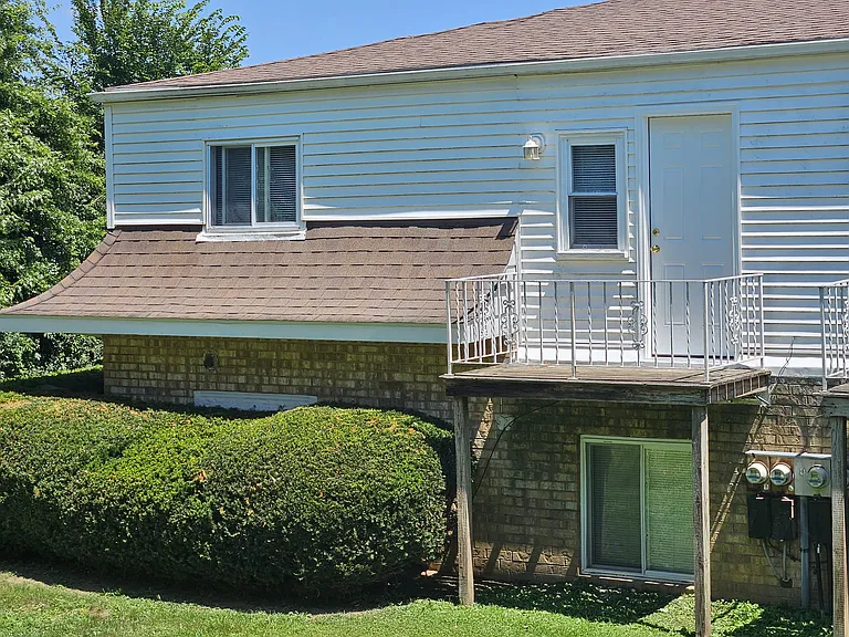 3380 Brunnerdale Ave NW #3 — Photo 10