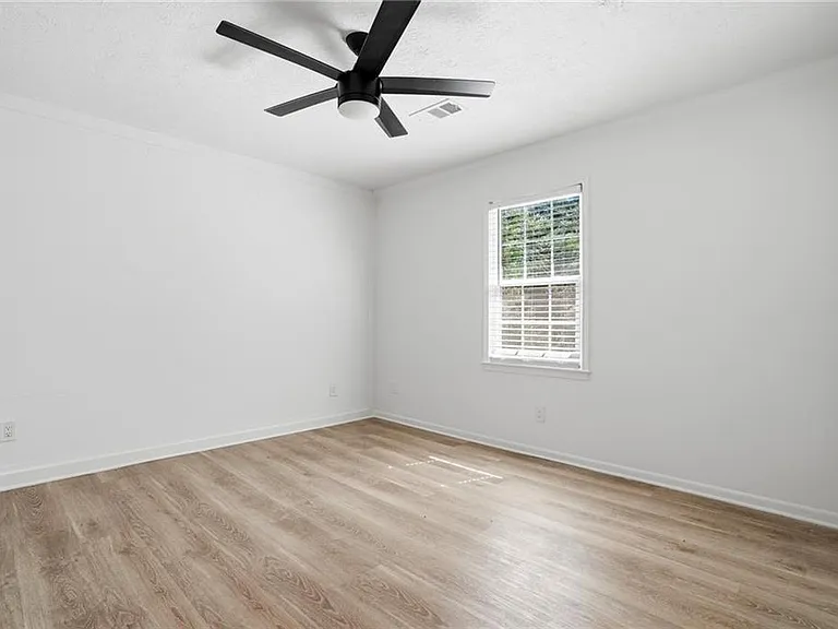 313 Summit Ridge Dr — Photo 22