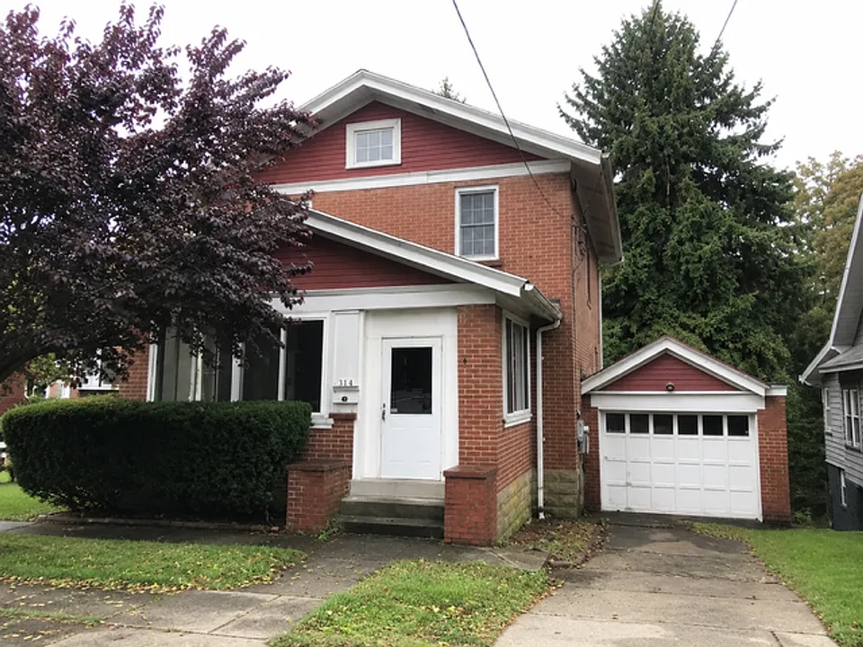 114 Conestoga Rd