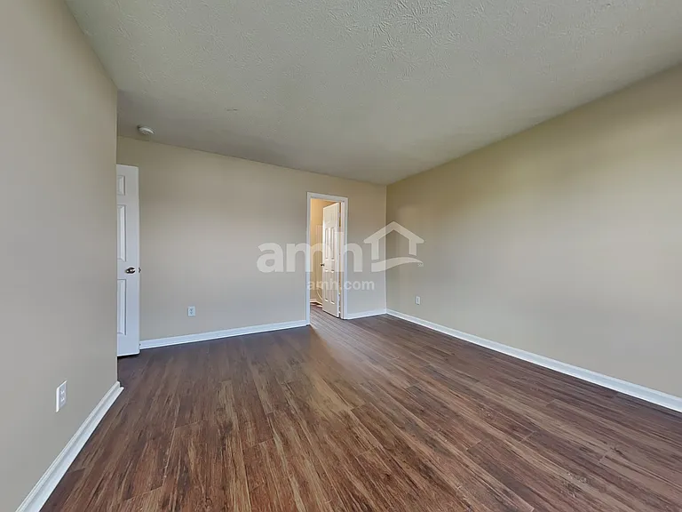 4039 Tahoe Dr — Photo 10