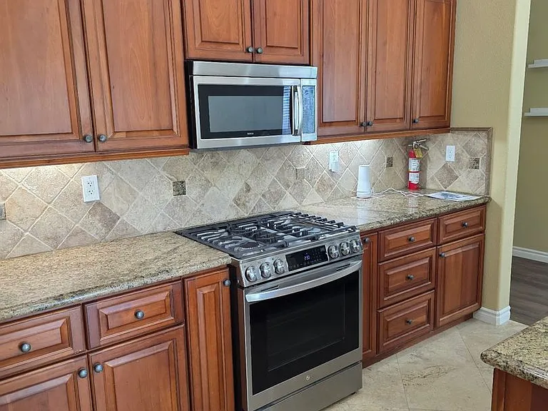 42514 Drennon Ct — Photo 6