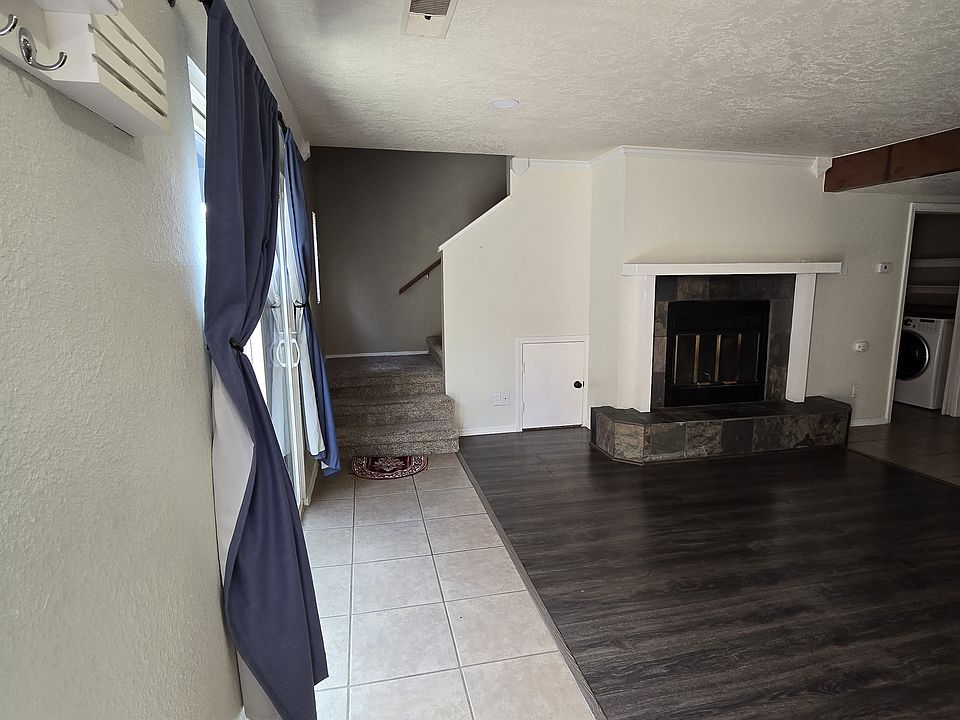 1st image of 5801 Lowell St NE APT 1B