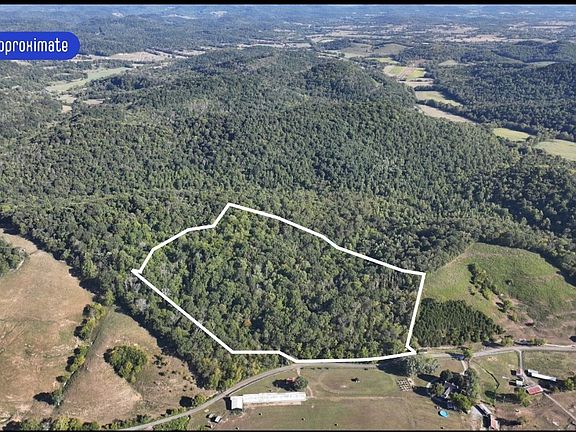 2nd image of 10 Cedar Bluff Rd