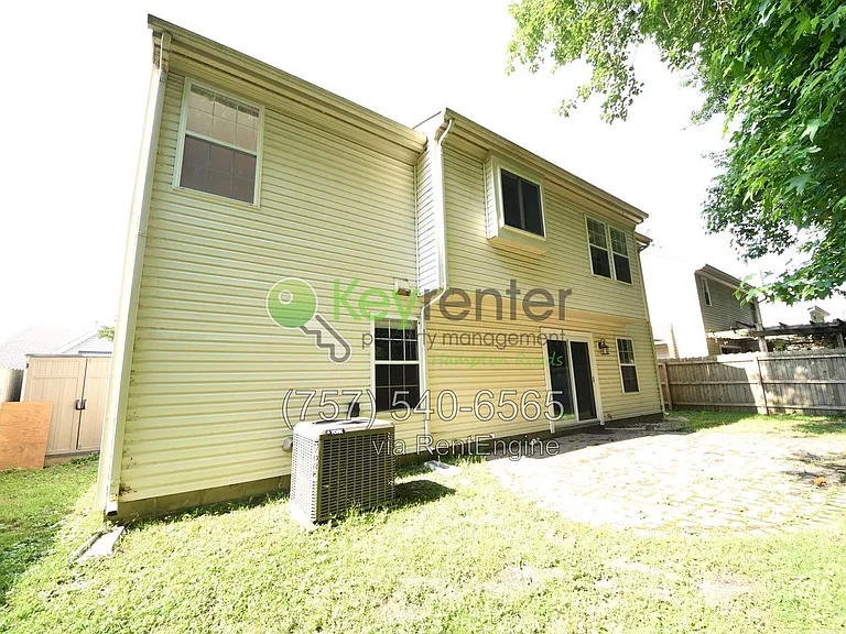 1109 Lady Ashley Dr — Photo 43