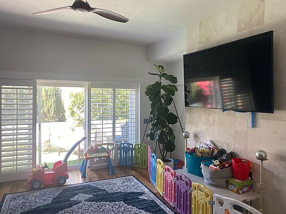 4th image of 48118 Vista Cielo