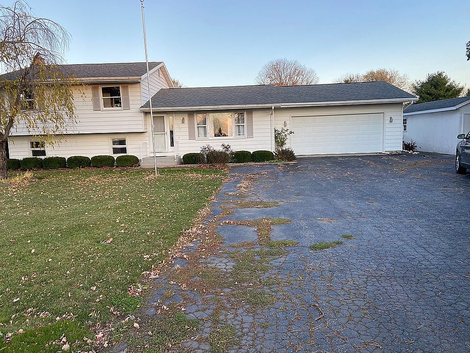 1st image of 399 N 14th St