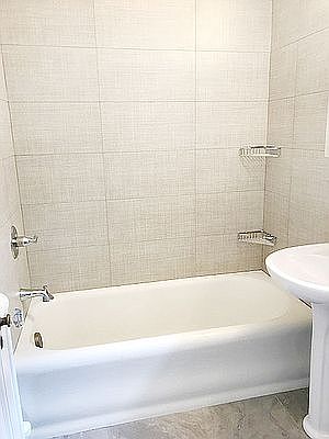 5th image of 37 W 72nd St APT 16D