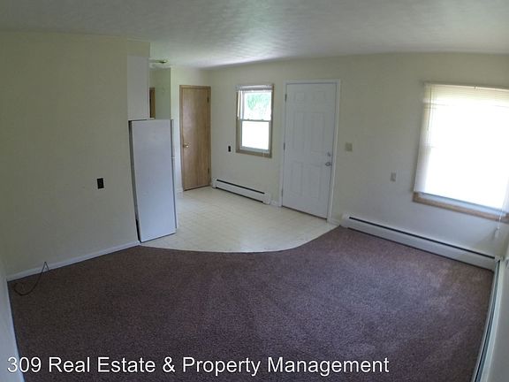 4th image of 106 E Randolph St APT 8