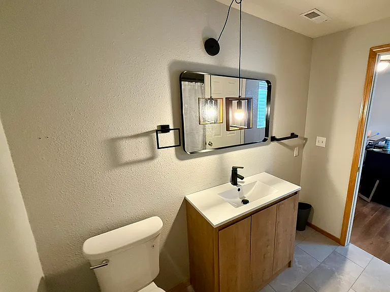 1268 W Bentwood Loop — Photo 16