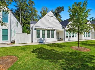 405 Burgundy Way, Woodstock, GA 30188
