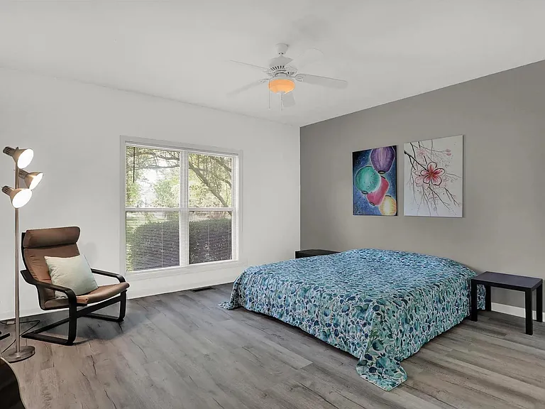 5398 Baltimore Ct — Photo 10