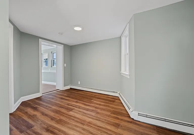 341 Harrison Ave #1 — Photo 4