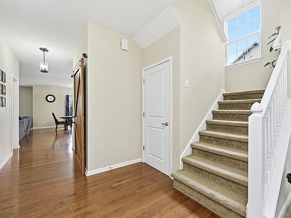 5th image of 16367 Anderson Way