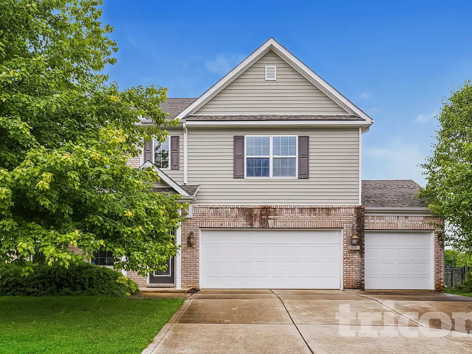5675 Crump Ln