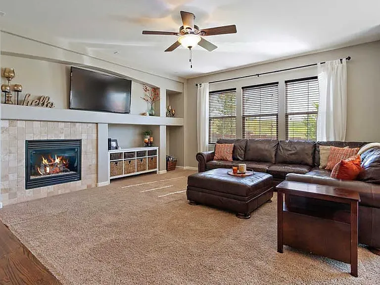 6805 S Quantock Way — Photo 5