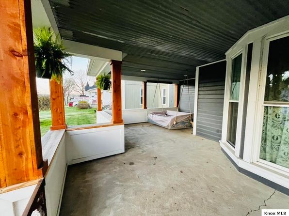 415 S Market St, Danville, OH 43014