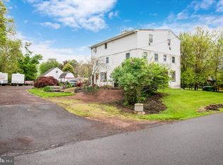 121 Old Morris Rd, Lansdale, PA 19446