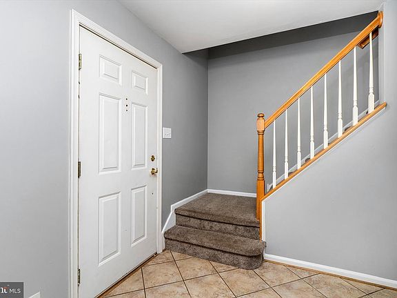 2nd image of 66 Arrowhead Dr