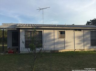 129 Tesoro Dr, Pipe Creek, TX 78063