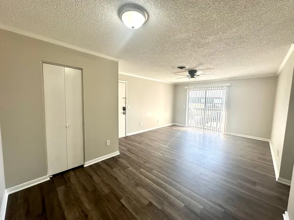 350 Byron Rd #2B, Columbia, SC 29209