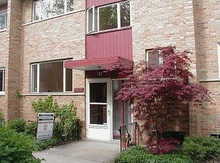 1614 Main St APT C, Evanston, IL 60202