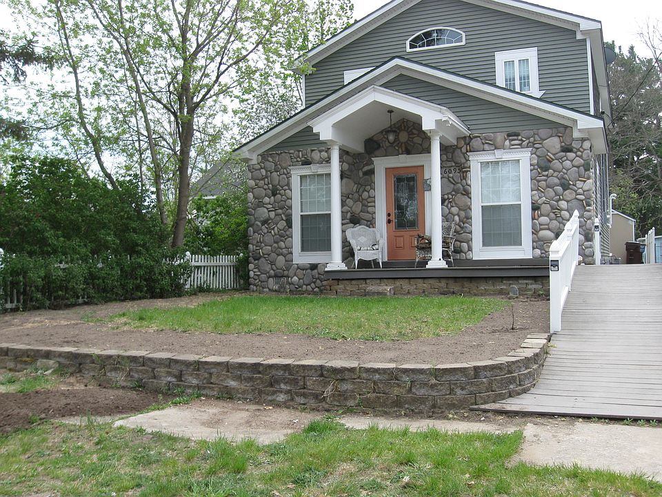 2nd image of 6095 River St