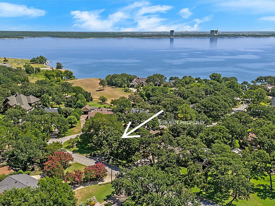 1st image of 3526 Lakeridge Dr