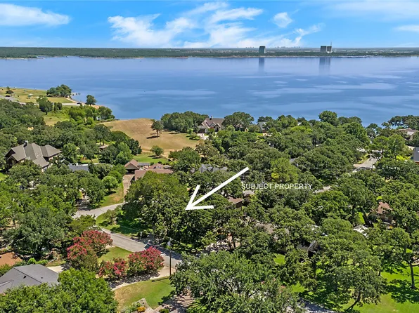 3526 Lakeridge Dr, Grapevine, TX 76051