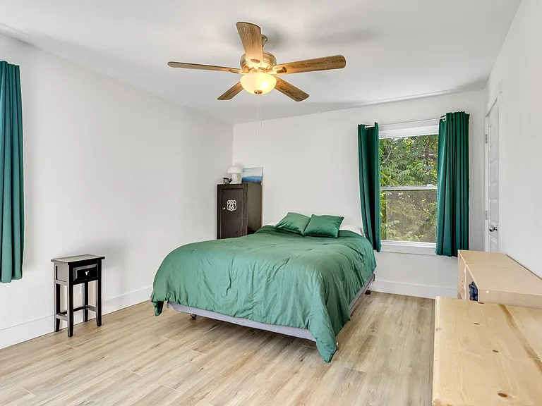330 Birdwell Cir — Photo 9
